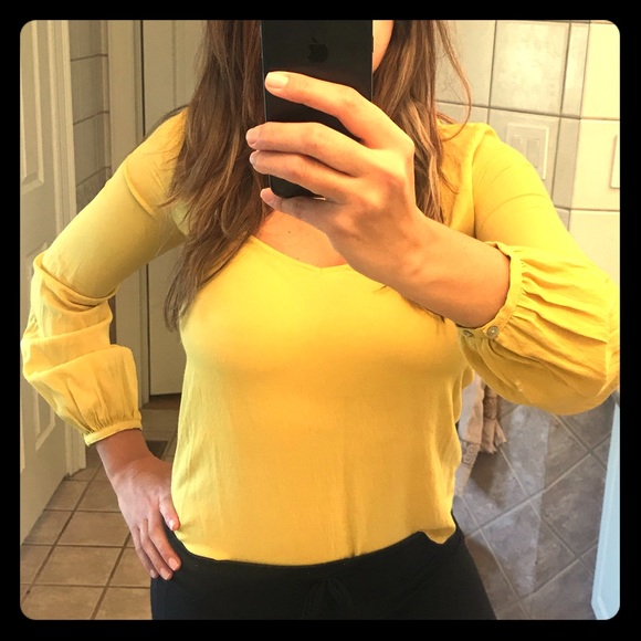 Zara mustard coloured blouse - Picture 2 of 6